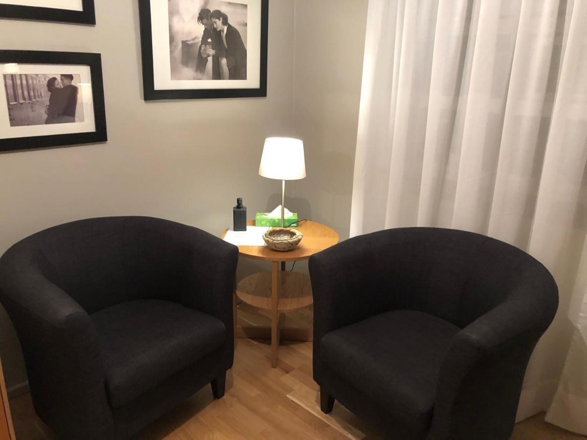 A. Bernhard Guest House Keflavík Eksteriør bilde
